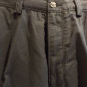 TOMMY BAHAMA SHORTS STYLE: "Ashore Thing"-"Black"-Size: 33 New with Tags $98